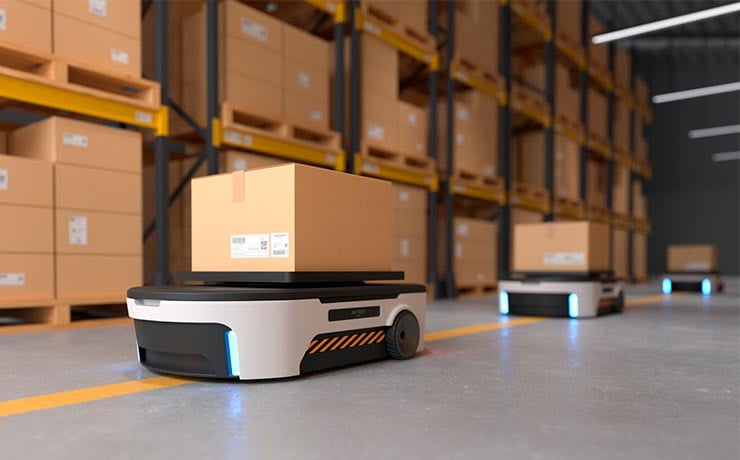 AMR robotterne transporterer pakkerne rundt på lageret
