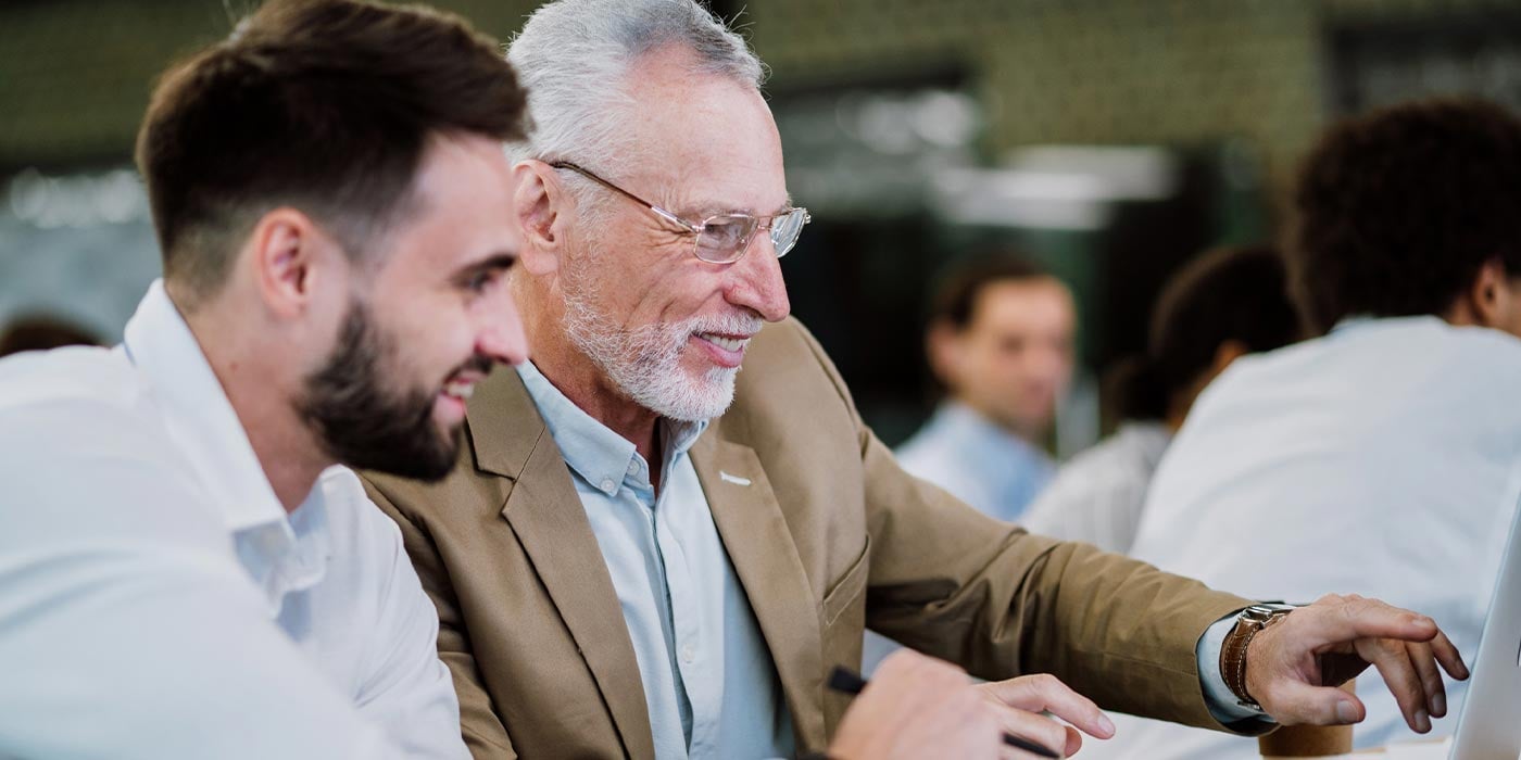 website-header-banner-business-development-manager-vest